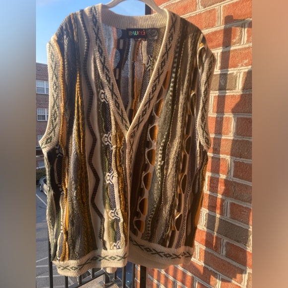 SOLD - Picture 3 of 6